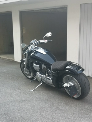 Suzuki VZR1800 Bild 2