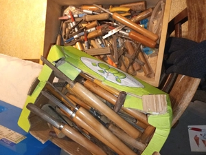 Drechselmaschine mit  Messer  Bild 5