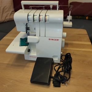 Singer Overlock Bild 2