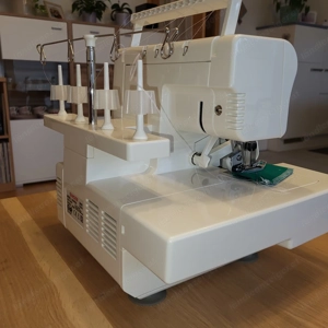 Singer Overlock Bild 6