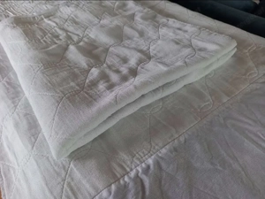 2 Saugunterlagen, Inkontinenzunterlagen 85x90 cm