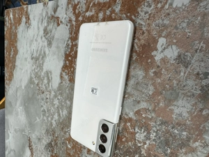 Samsung Galaxy S21  Bild 4