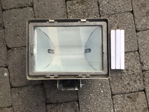 Baustrahler und Handwinde Bild 4