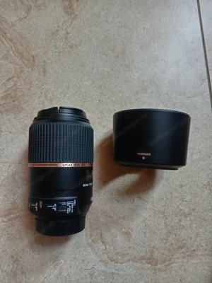 Tamron Makro-Objektiv 90 mm F 2,8 Macro 1:1