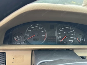 Audi 100 Avant Bild 6