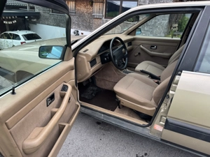 Audi 100 Avant Bild 5