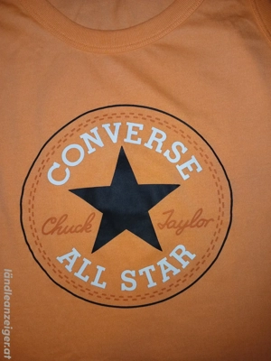 2 Converse Shirts Bild 3