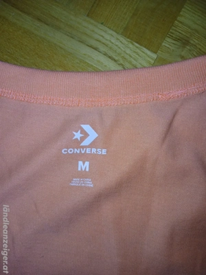 2 Converse Shirts Bild 5