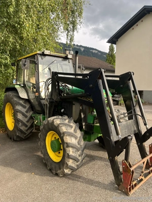 john deere 2450 Bild 2