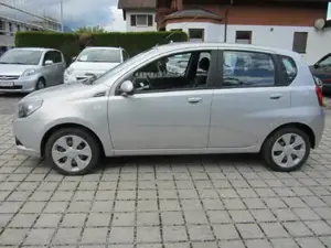 Chevrolet Aveo Bild 3