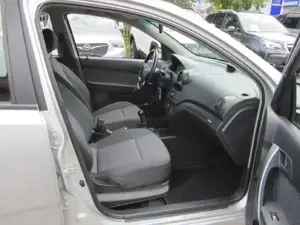Chevrolet Aveo Bild 10