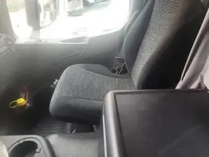 Mercedes AROCS Bild 2