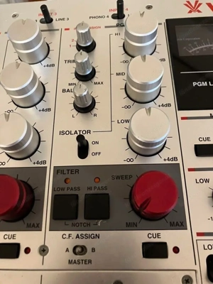 Vestax PMC-CX Professioneller DJ-Mixer  Bild 2