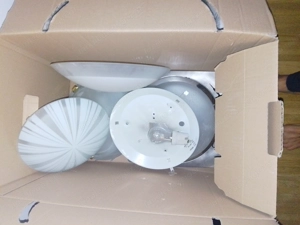 Deckenleuchte (4 Stück) schlicht zu verschenken 