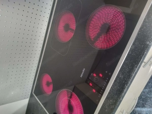 Miele Glaskeramik Kochfeld 