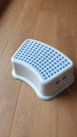 Trittstufe - Tritthocker- Hocker Bild 2