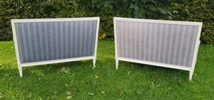 2 antike und elegante Sofas, Zweisitzer im klassischen französischen Louis XVI Stil, profiliertes Ge Bild 10