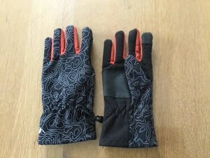 STOPP! Schibrille  Giro  f. 2-5 Jahre u. Softshell-Fingerhandschuhe fürs gleiche Alter! Bild 4