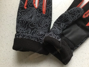 STOPP! Schibrille  Giro  f. 2-5 Jahre u. Softshell-Fingerhandschuhe fürs gleiche Alter! Bild 5