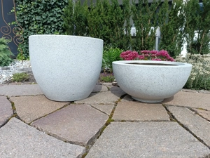 2 Blumentöpfe hochwertig Bild 3