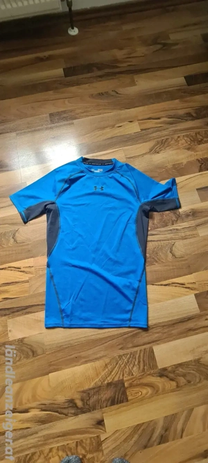 Under Armour Tshirt Neu