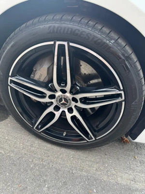 Mercedes Benz E 400 4-Matic Diesel Bild 9