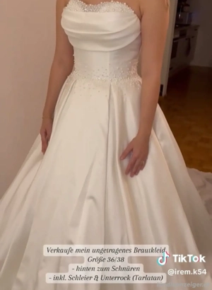 Brautkleid