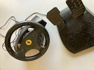 Lenkrad und Pedaleinheit Bild 3 Lenkrad und Pedaleinheit Bild 3