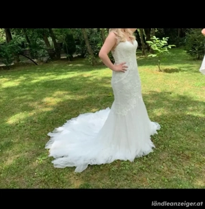 Brautkleid