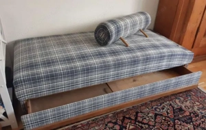 Diwan   Ottomane   Sofa ohne Rückenlehne Bild 2