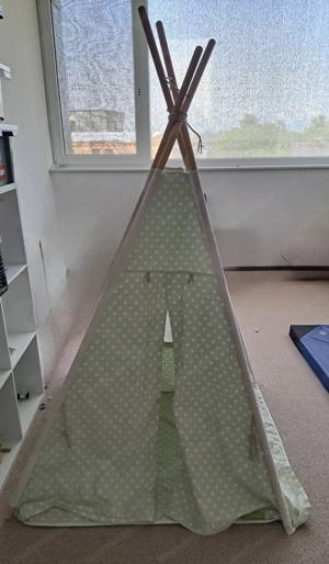 Kinder Tipi für drinnen
