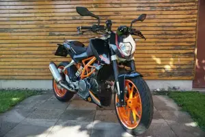 KTM Duke 390 super gepflegt Bild 2