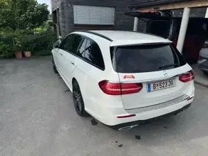 Mercedes Benz E 400 4-Matic Diesel Bild 3