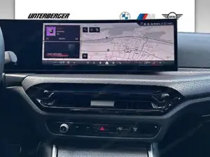 BMW 320d xDrive M Sportpaket // DAB-Tuner // Anhängerkupplung elektrisch Bild 7