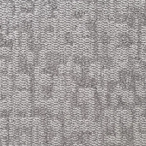 Hellgraue Teppichfliese mit dezentem Muster