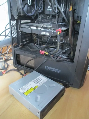 Komplett PC  *Ryzen 7 + 16GB Ram + 8Gb ASUS Grafik*