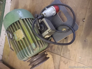 Motor mit Riemenscheibe Bild 3