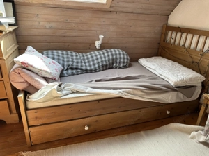 Vollholz Schubladen Bett 
