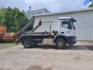 Mercedes AROCS Bild 11