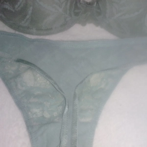 Süsses Set BH+ String in aktueller Farbe Gr 75B XS Bild 4