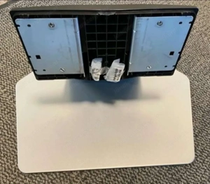 TV-Standfuß Bild 2