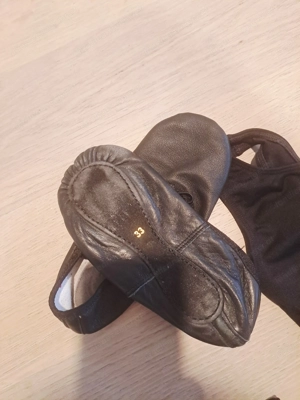 Tanz-Set in schwarz für 8 bis 10 Jährige Mädchen Bild 4