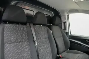 Mercedes-Benz Vito 110 CDI Kasten Lang Bild 8
