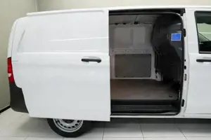 Mercedes-Benz Vito 110 CDI Kasten Lang Bild 10