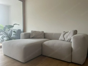2-Sitzer-Sofa Blok mit beiger Chenille und Chaiselongue links Bild 6