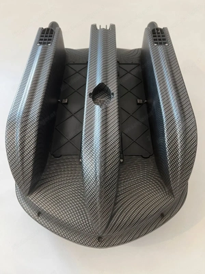 Carplounge RT4 V3 Autopilot Futterboot Black Carbon Fox Mapping Bild 3