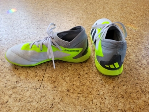 Fußballschuhe für die Halle Gr.36 Adidas Bild 2 Fußballschuhe für die Halle Gr.36 Adidas Bild 2