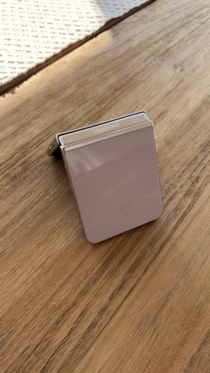 Samsung Galaxy Z Flip 5 Bild 4