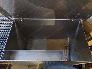 Alu Rifflblechkiste vom Schlossermeister handgemacht - Einzelstück für Anhänger etc. Bild 4