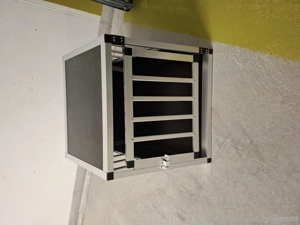 Klein Hundebox Bild 2